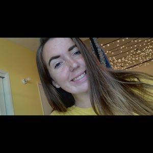 Meet your Posher, Ashlee